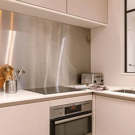 Stylish 50 Meters From The Apartamento *